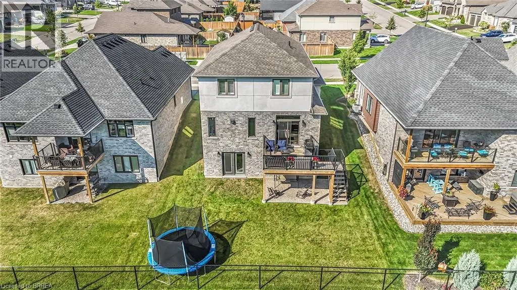 18 WHITING Drive