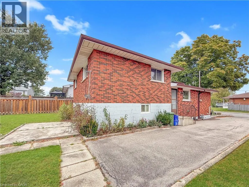 14 ANSON Avenue