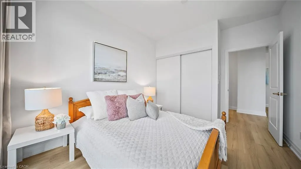 55 SPEERS Road Unit# 1008, #1008