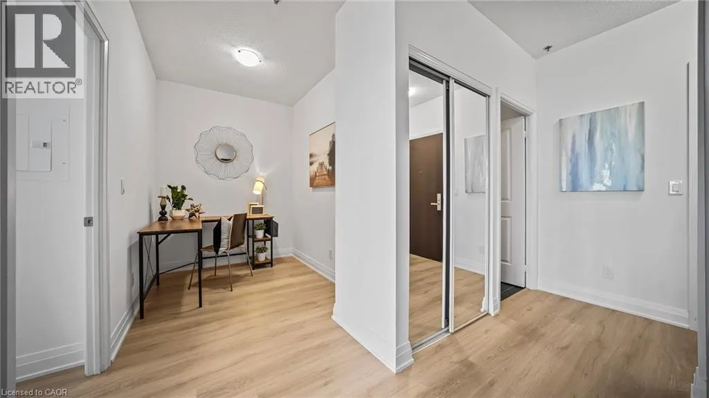 55 SPEERS Road Unit# 1008, #1008