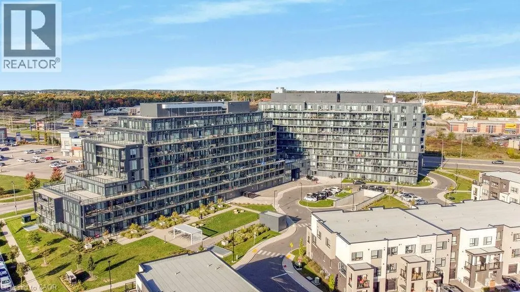 3200 DAKOTA Common Unit# B906, #B906