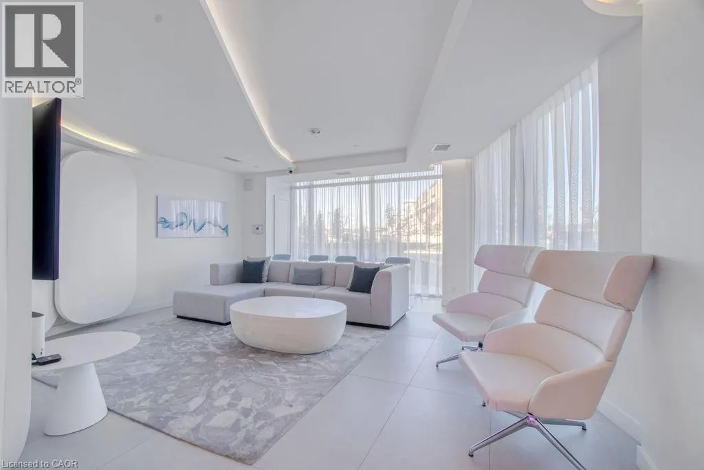 3200 DAKOTA Common Unit# B906, #B906
