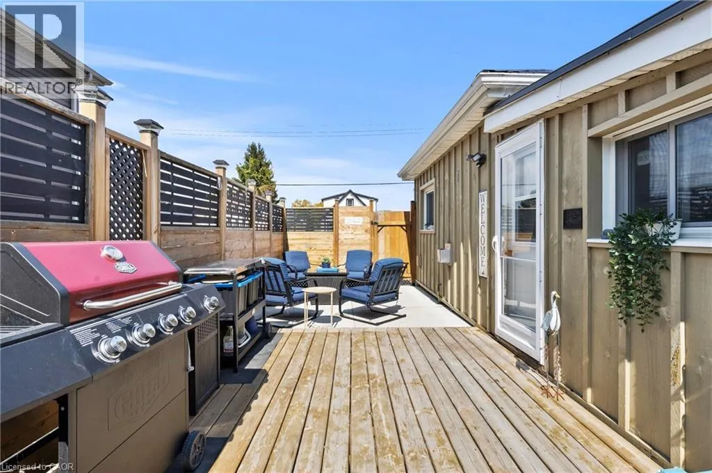 34 PANSY Avenue