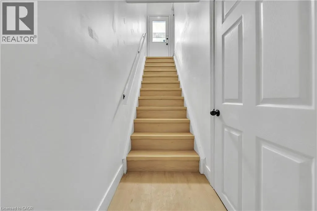 46 BONAPARTE Lane