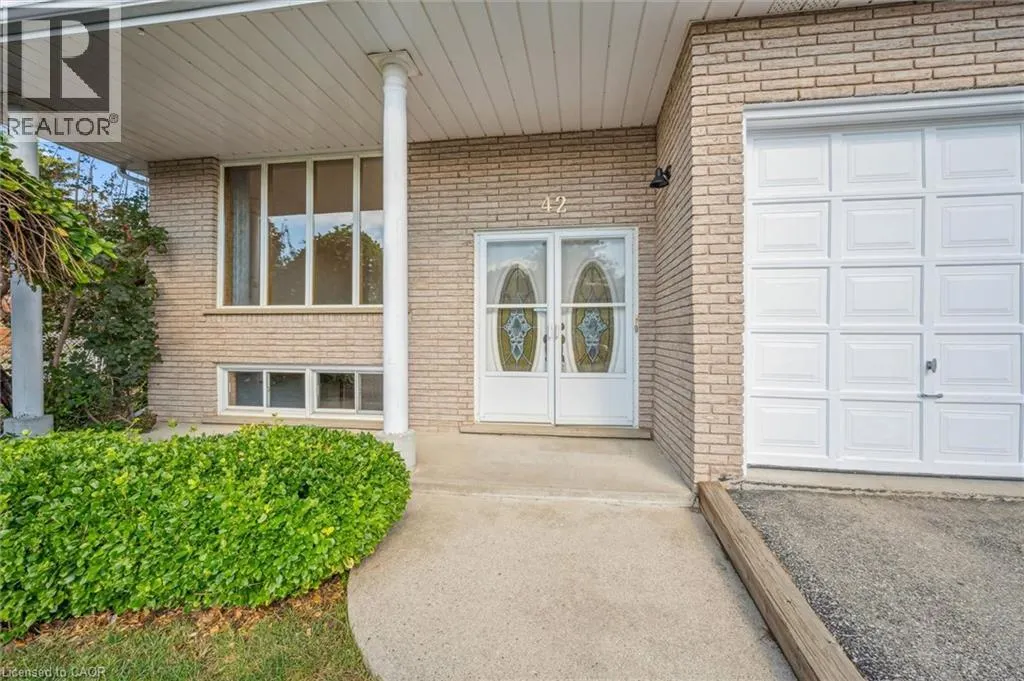 42 AZORES Crescent