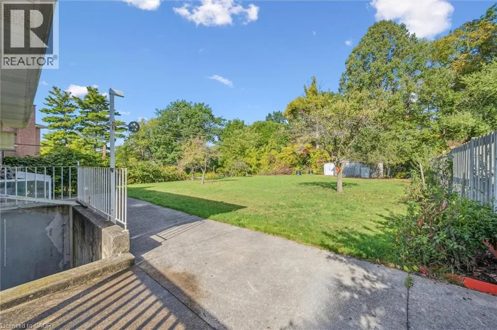 42 AZORES Crescent