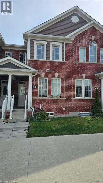 285 EQUESTRIAN Way