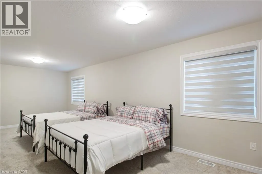 7387 SHERRILEE Crescent
