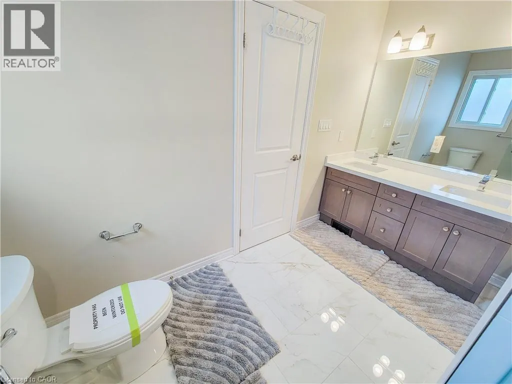 7387 SHERRILEE Crescent
