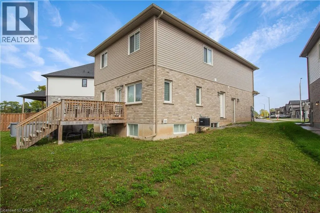 7387 SHERRILEE Crescent