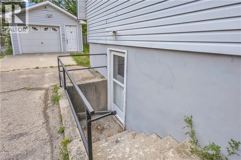 87 CHRISTOPHER Drive