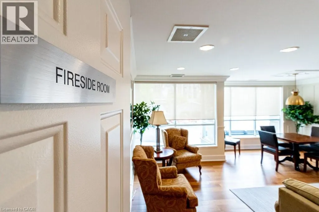 2000 CREEKSIDE Drive Unit# 805, #805