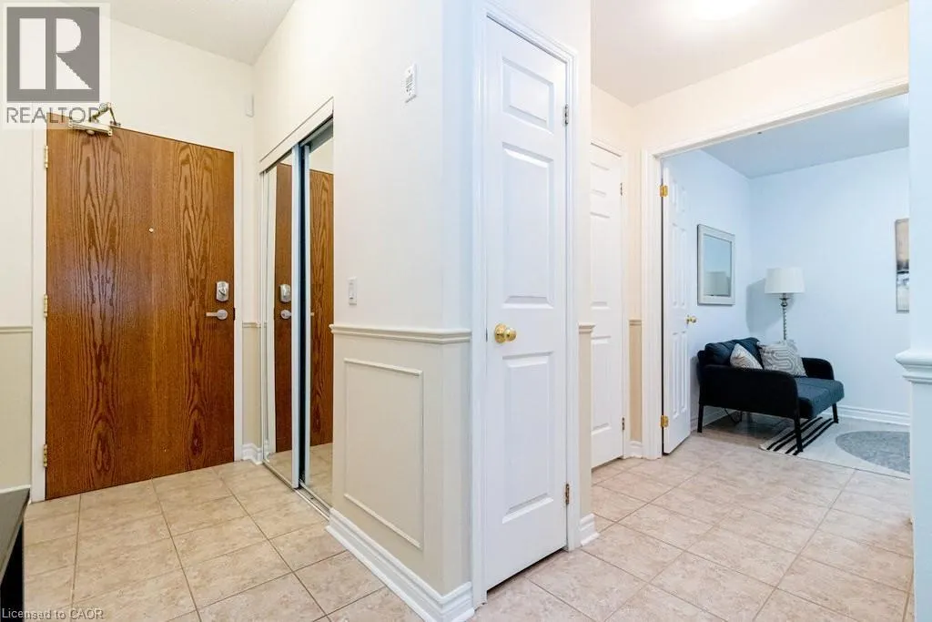 2000 CREEKSIDE Drive Unit# 805, #805