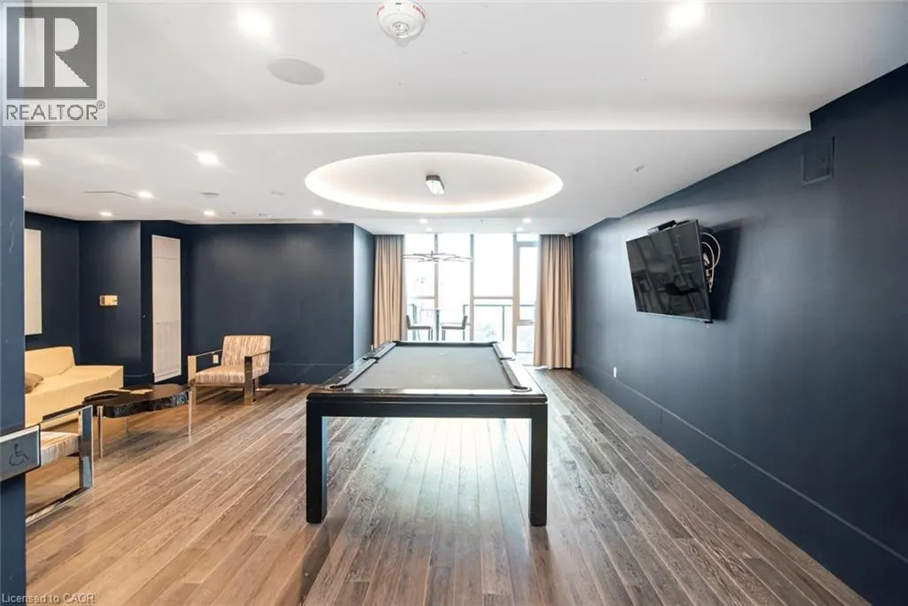 16 CONCORD Place Unit# 120, #120