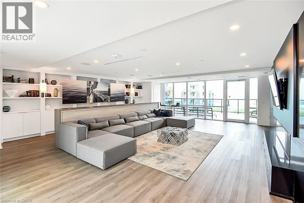 16 CONCORD Place Unit# 120, #120