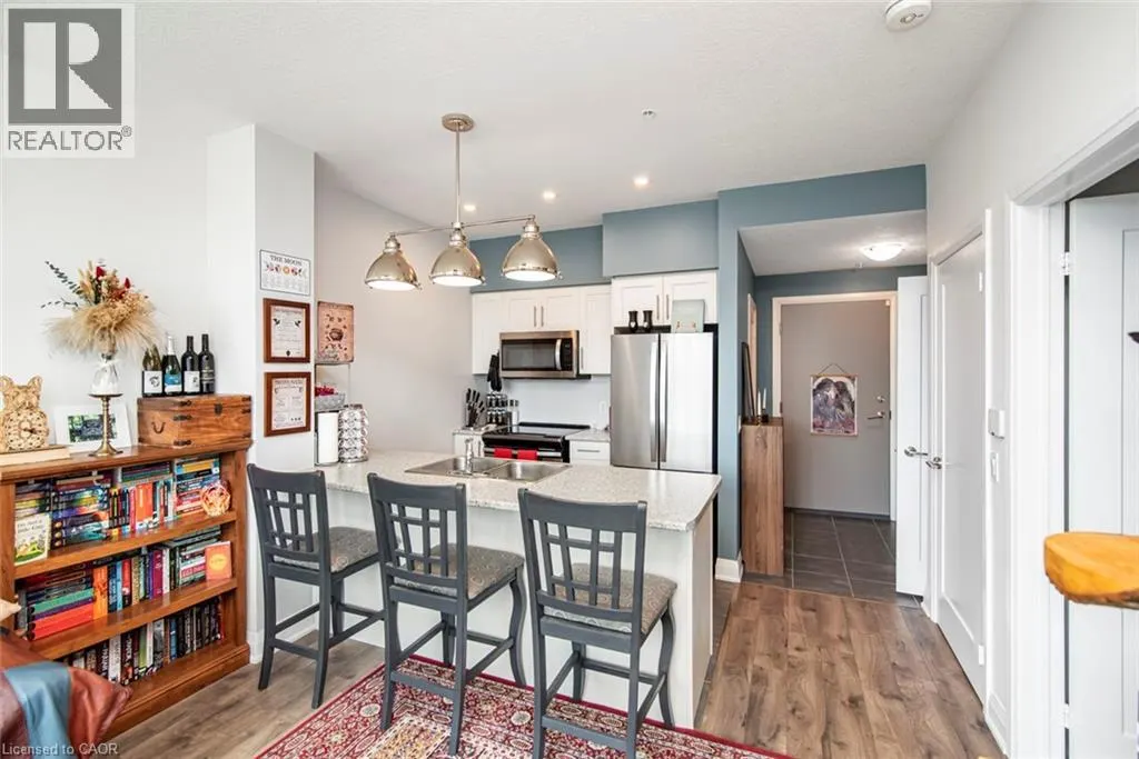 16 CONCORD Place Unit# 120, #120