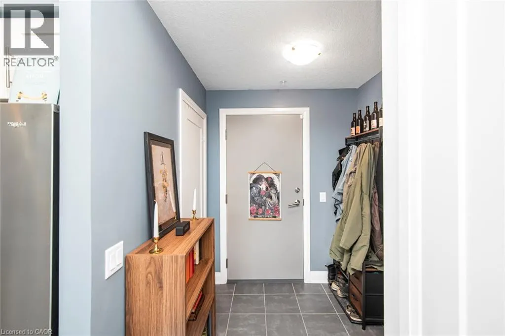 16 CONCORD Place Unit# 120, #120