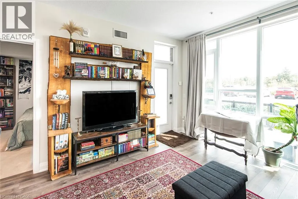 16 CONCORD Place Unit# 120, #120