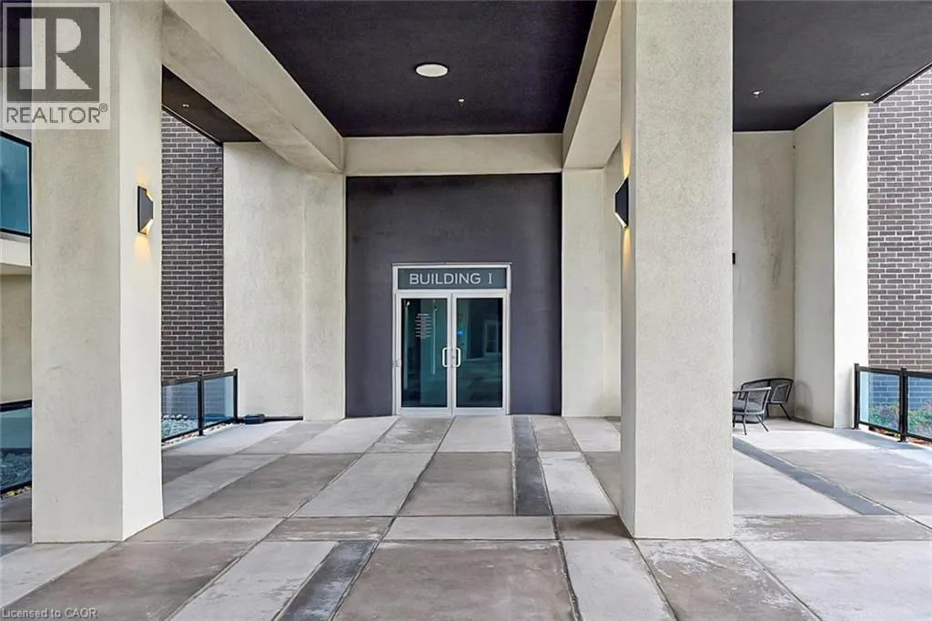 16 CONCORD Place Unit# 120, #120