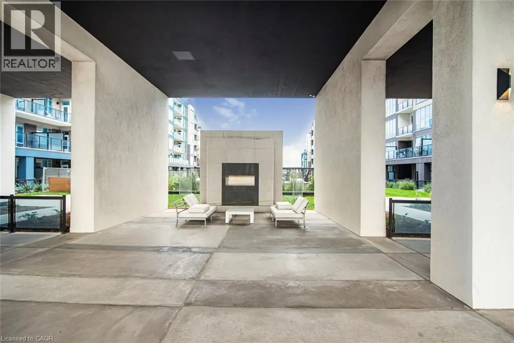 16 CONCORD Place Unit# 120, #120
