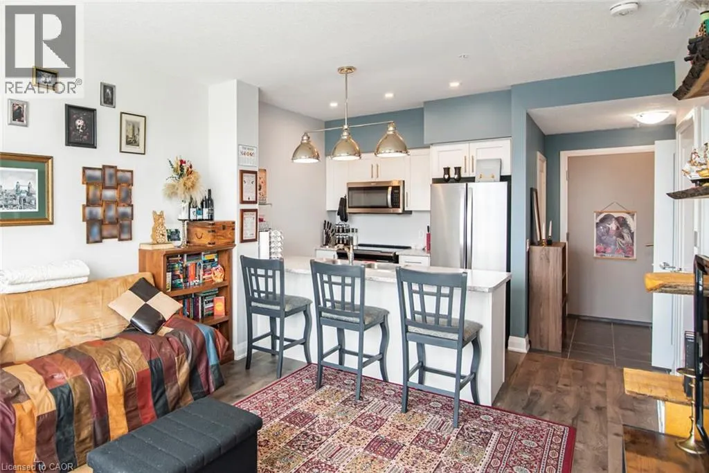 16 CONCORD Place Unit# 120, #120