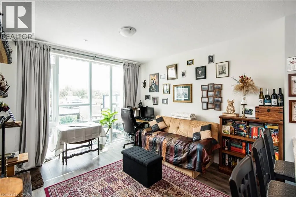 16 CONCORD Place Unit# 120, #120