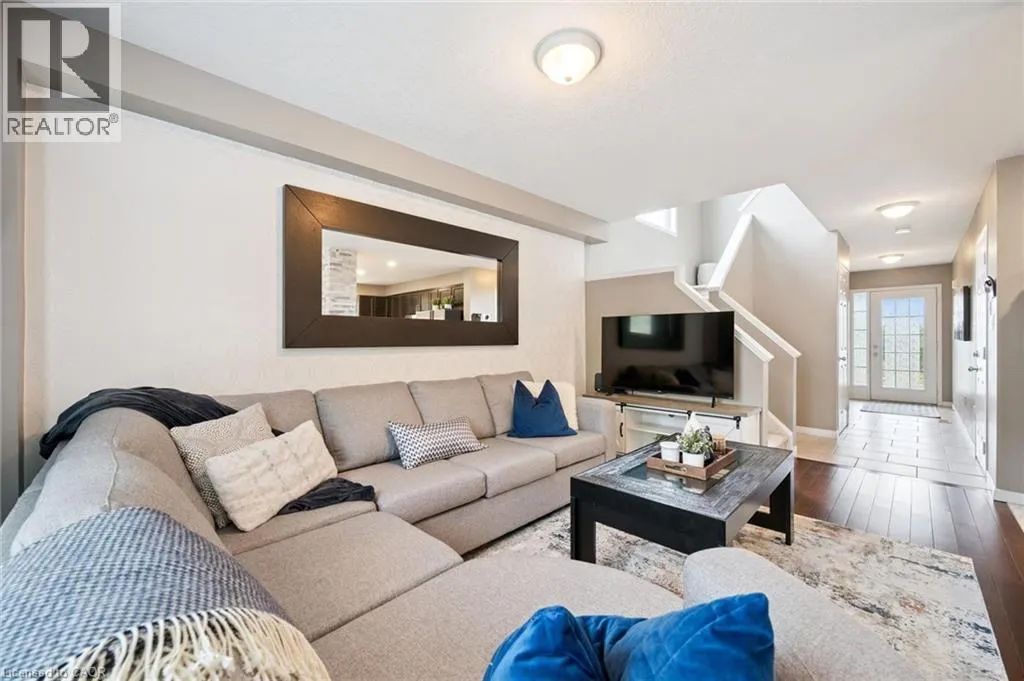 394 SAUVE Crescent