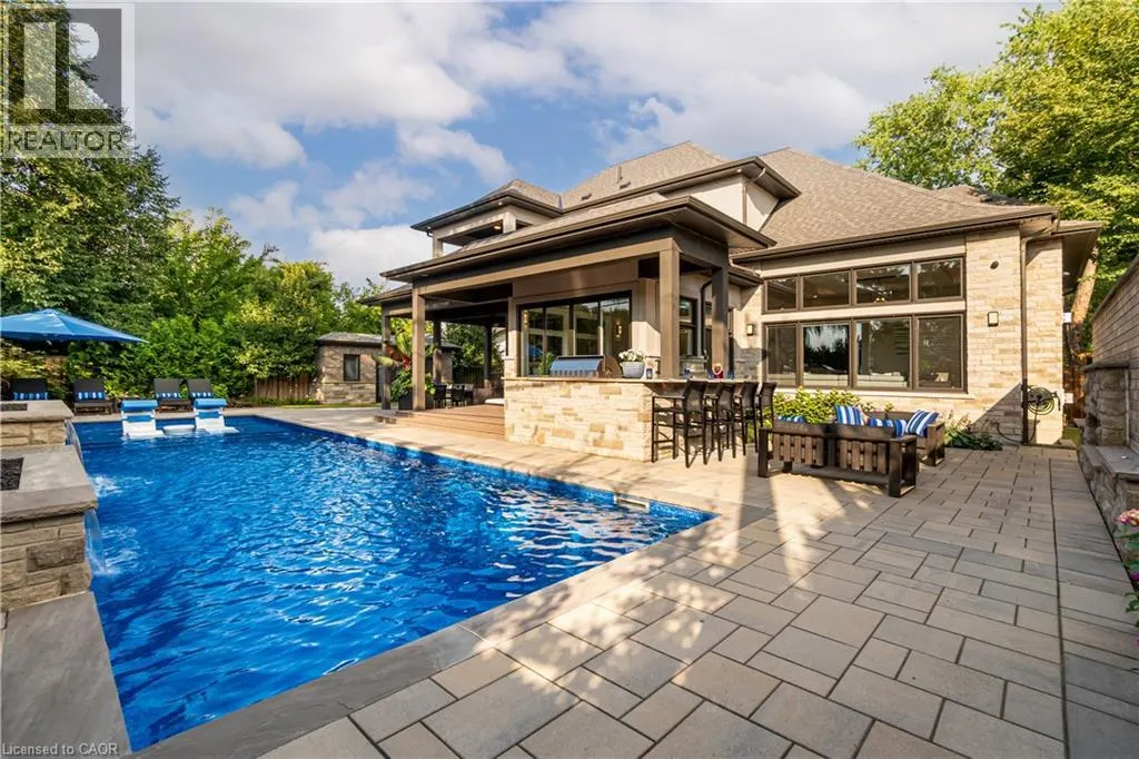100 SENECA Drive