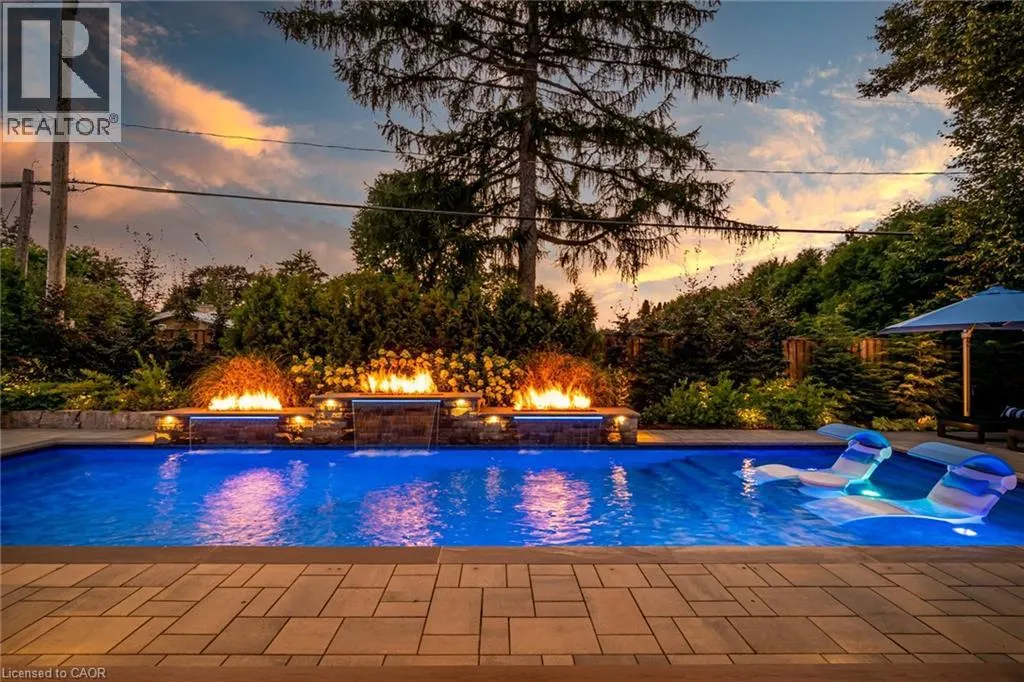 100 SENECA Drive