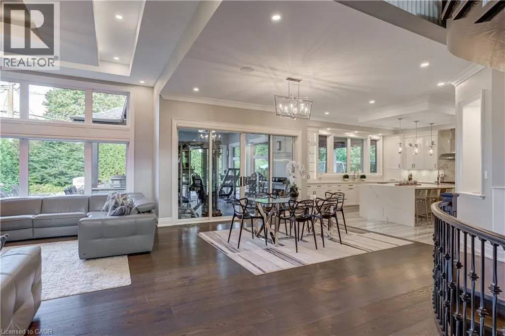 100 SENECA Drive