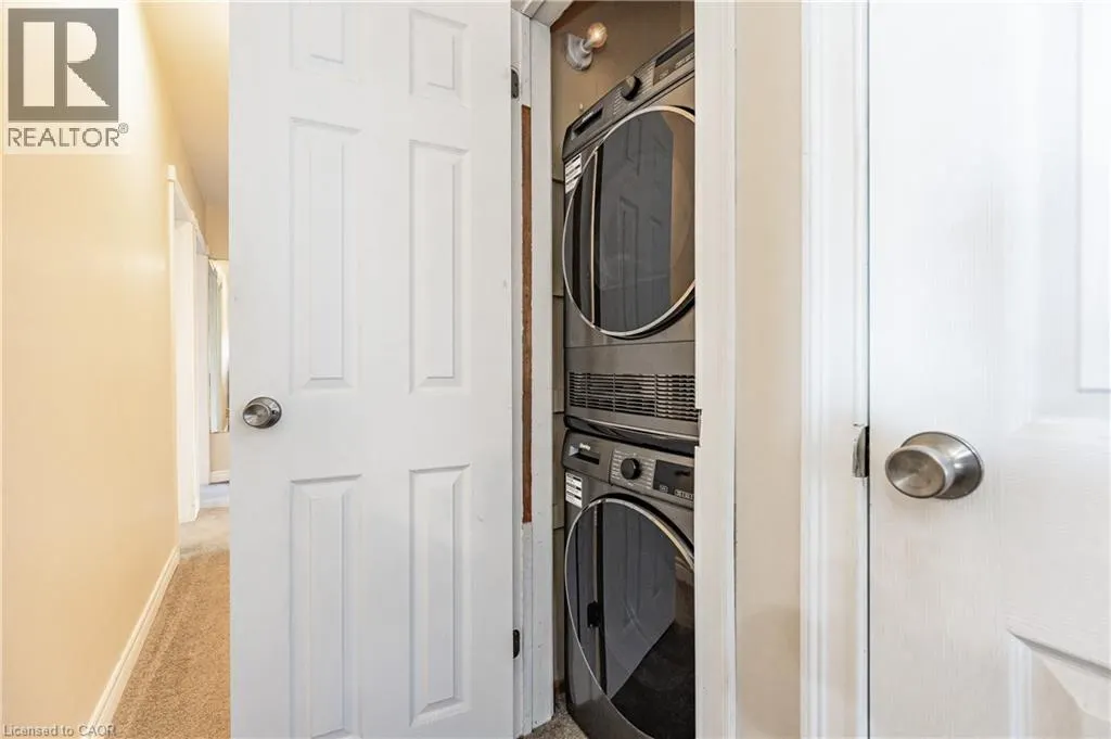 195 VILLAGE Road Unit# UPPER, #UPPER