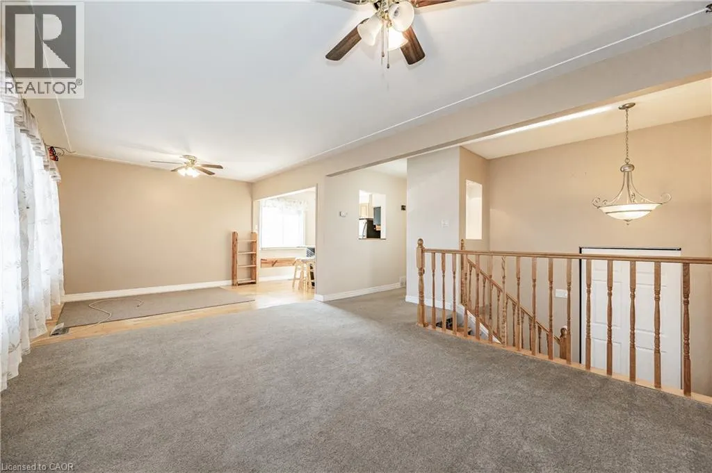 195 VILLAGE Road Unit# UPPER, #UPPER