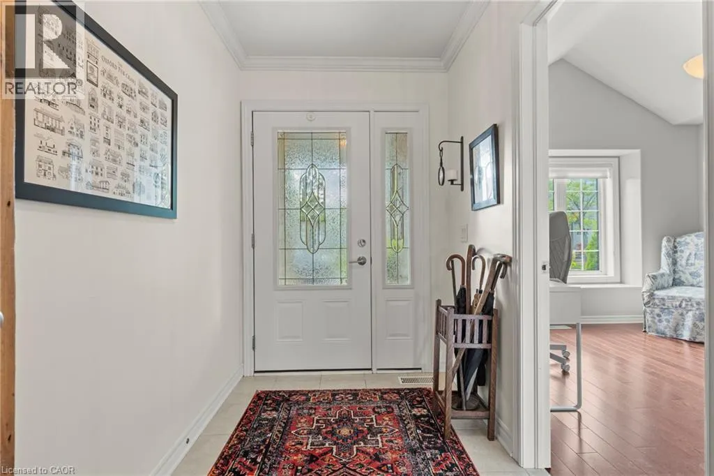42 ROSE GLEN Crescent
