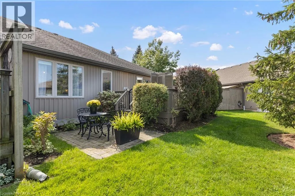 42 ROSE GLEN Crescent
