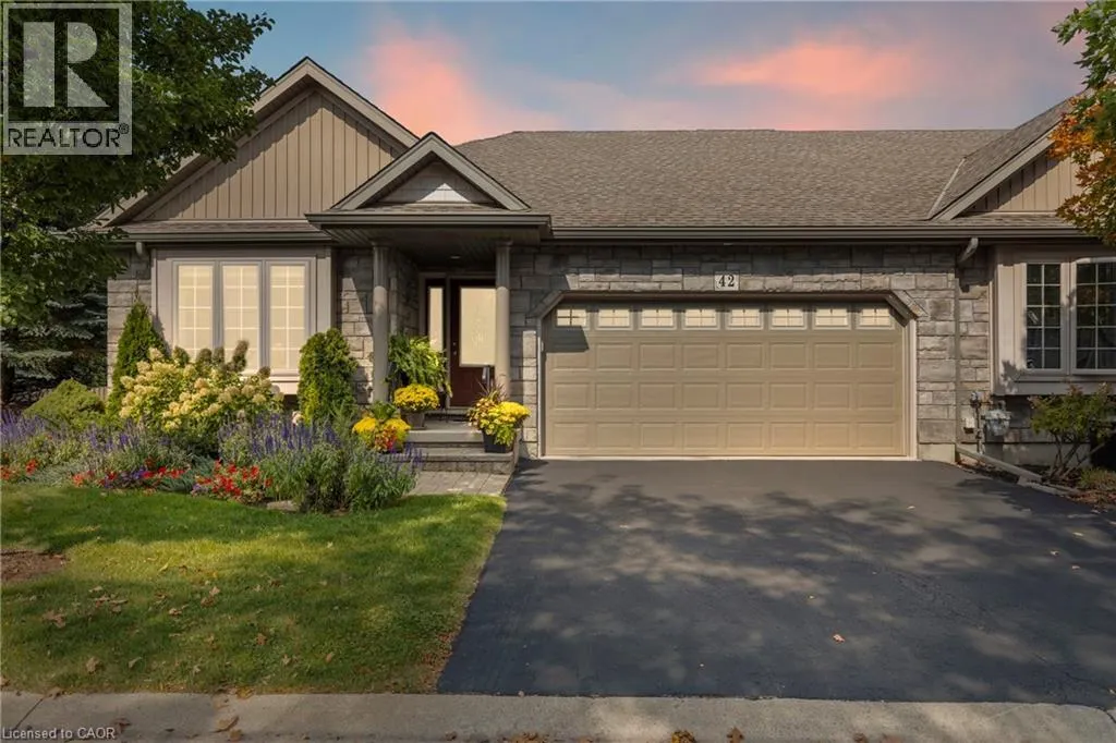 42 ROSE GLEN Crescent