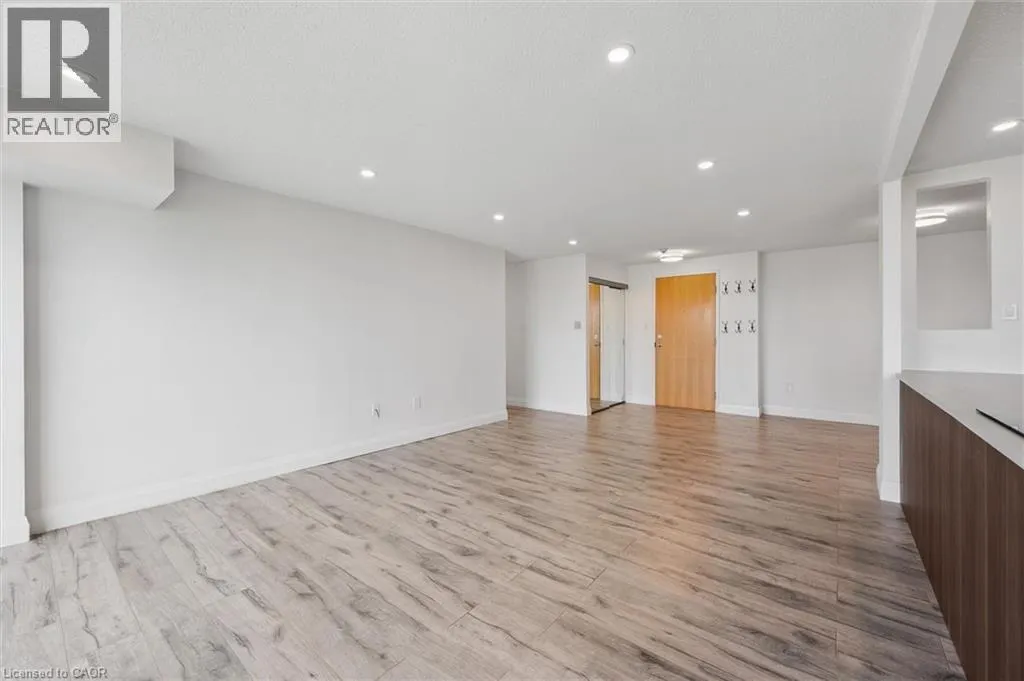 55 BLUE SPRINGS Drive Unit# 706, #706
