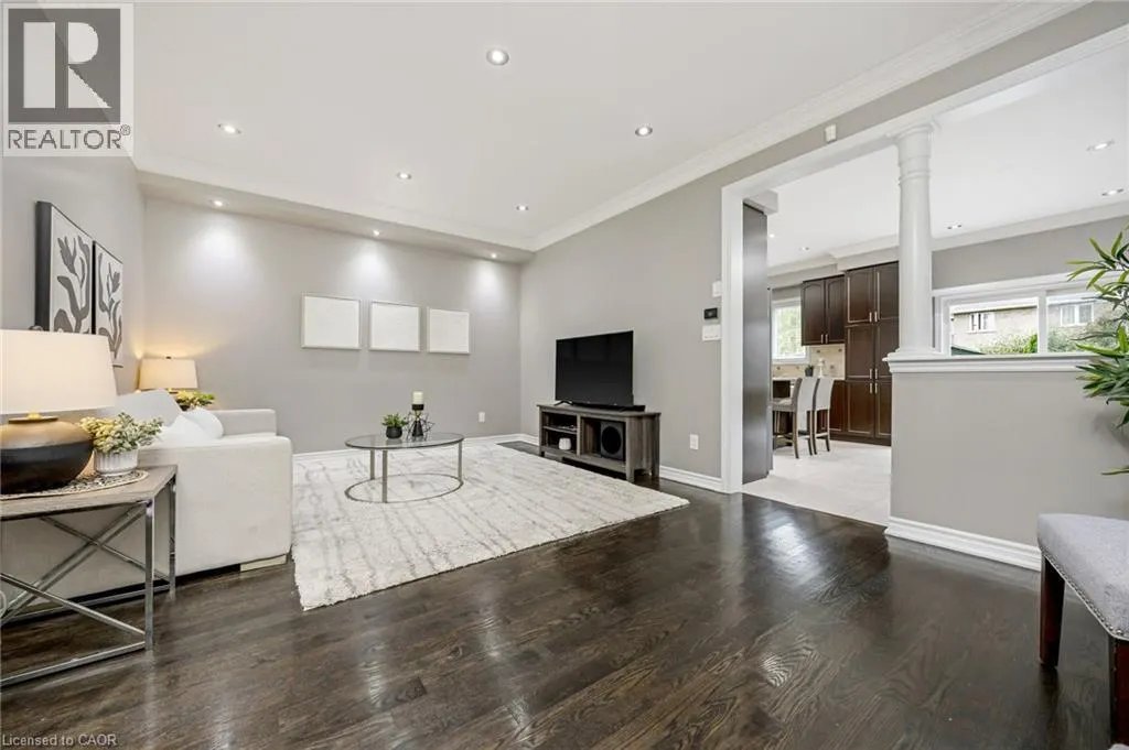 1244 RUDDY Crescent
