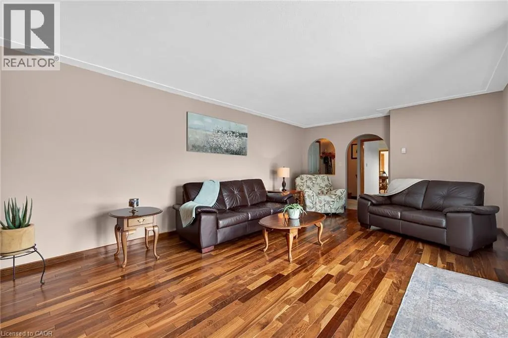 2320 HENDERSHOT Road
