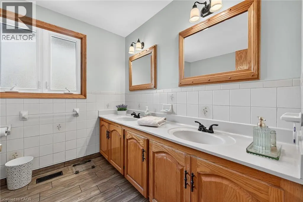 2320 HENDERSHOT Road
