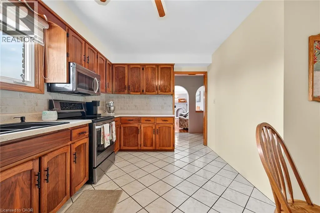 2320 HENDERSHOT Road