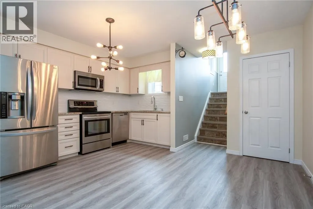 230 JESSICA Crescent Unit# D, #D