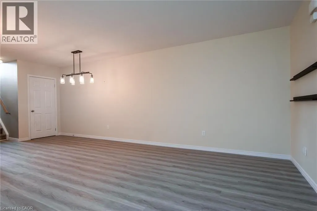 230 JESSICA Crescent Unit# D, #D