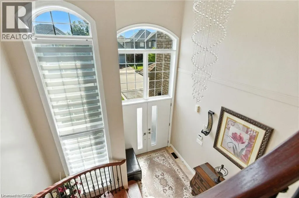 11 SILVERSPRING Crescent