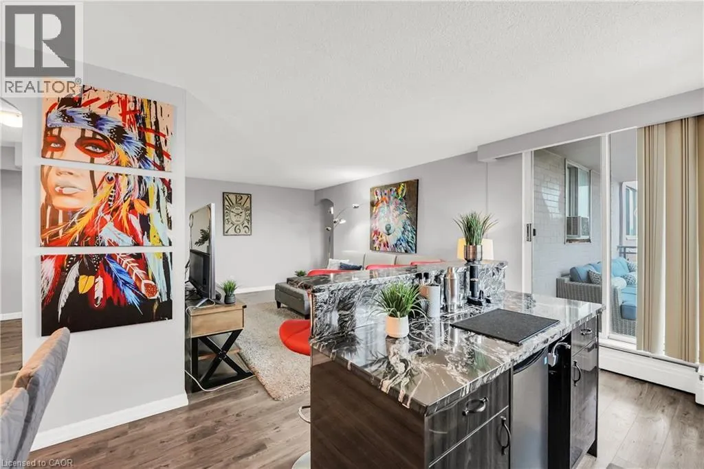 975 WARWICK Court Unit# 508, #508