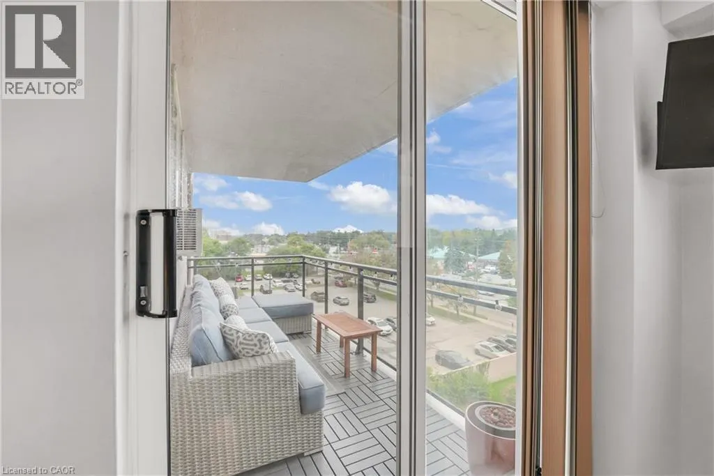 975 WARWICK Court Unit# 508, #508