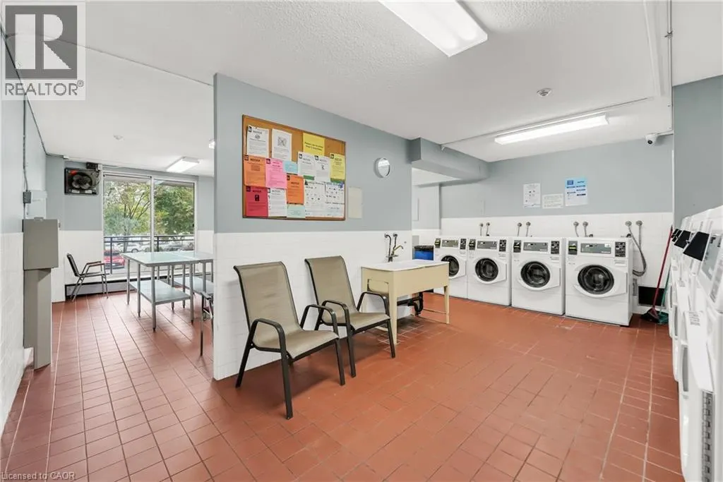 975 WARWICK Court Unit# 508, #508