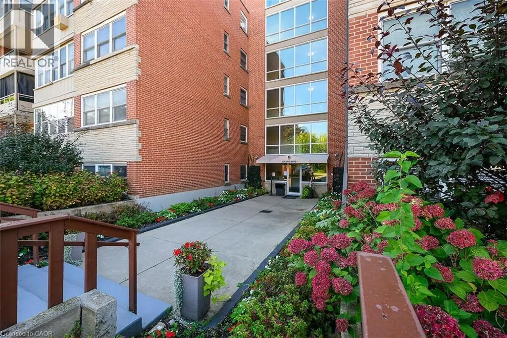 9 GRANT Boulevard Unit# 107, #107