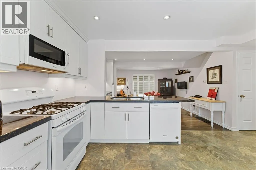 1301 UPPER GAGE Avenue Unit# 34, #34