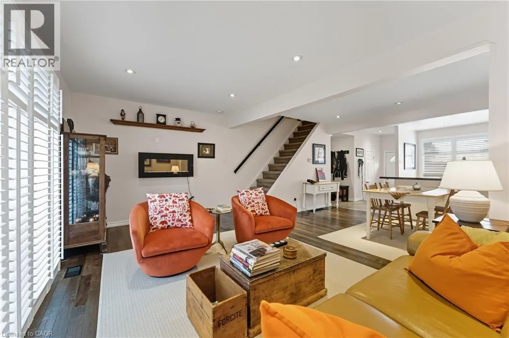 1301 UPPER GAGE Avenue Unit# 34, #34