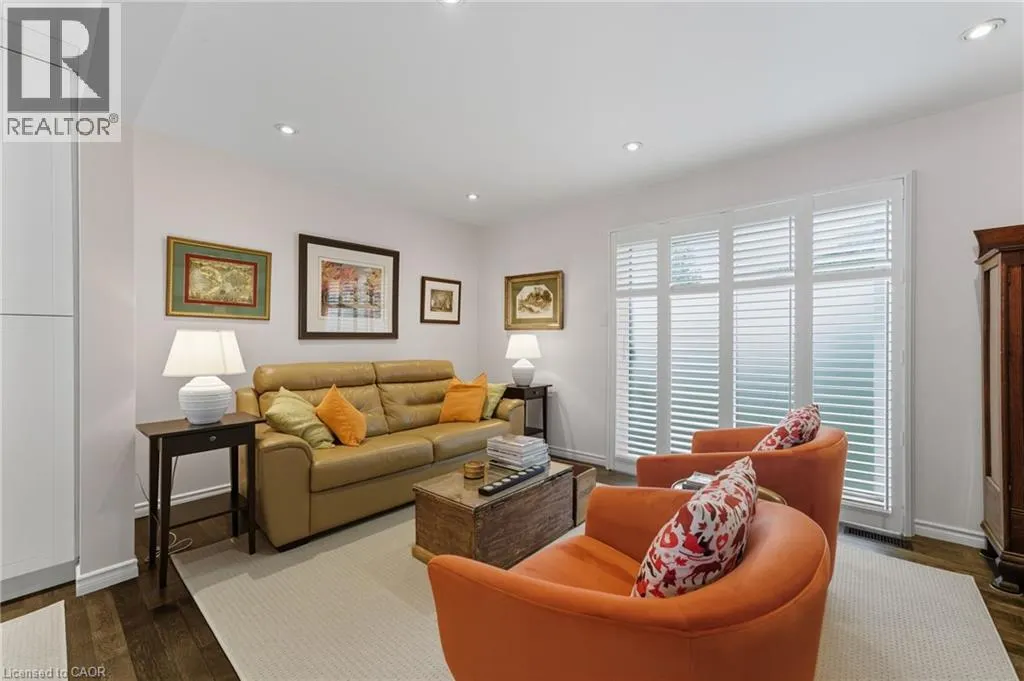 1301 UPPER GAGE Avenue Unit# 34, #34